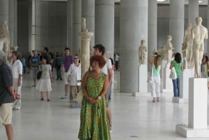 Akropolismuseet: Familjetur och skattjakt med biljett