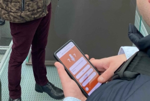 Akropolismuseet: Familjetur och skattjakt med biljett