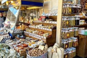 Atene: Tour del mercato con degustazioni di cibo