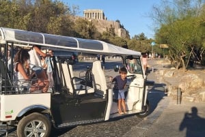 Athens: 1-Hour Private Sightseeing Tour by Electric Tuk-Tuk
