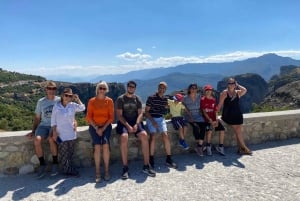 アテネ：メテオラ2日間の旅（ホテル滞在＆昼食付