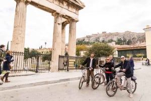Ateena: 2-tuntinen kohokohtien kierros sähköpyörällä auringonlaskun jälkeen