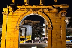 Atenas: tour nocturno de 2 horas en bici eléctrica por los puntos destacados