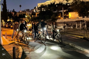 Atenas: tour nocturno de 2 horas en bici eléctrica por los puntos destacados