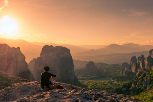 Athens: 3-Day Trip to Meteora by Train with Hotel & Museums