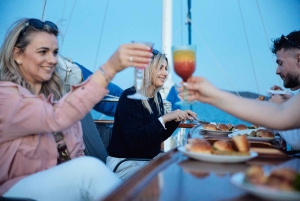 アテネ：3時間サンセットクルーズ（泳ぎの休憩、軽食、ドリンク付き）