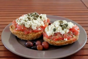 Atenas: Jantar grego de 6 pratos em um terraço com vinho