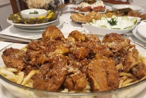 Atenas: Cena griega de 6 platos en una azotea con vino