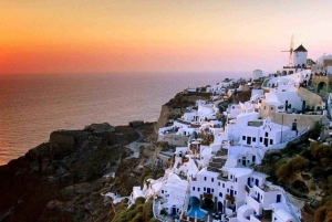 アテネ発：サントリーニ島、ペロポネソス、メテオラ（中国語）7日間ツアー