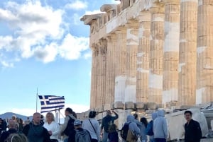 Athens: Acropolis and Historical Center Walking Tour