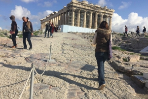 Athens: Acropolis Guided Tour with Entry Ticket