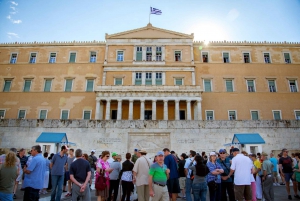 Ateena, Akropolis & museokierros ilman lippuja