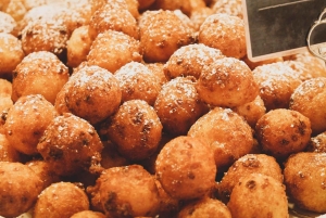 Atenas: tour a pie por la mitología de la Acrópolis y comida