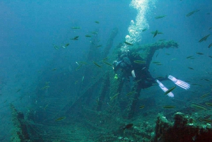 Ateena: Nea Makriin seikkailusukellukset sertifioiduille sukeltajille.