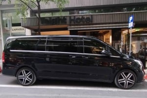 Athen lufthavn fra/til Athen sentrum Unik transport med varebil