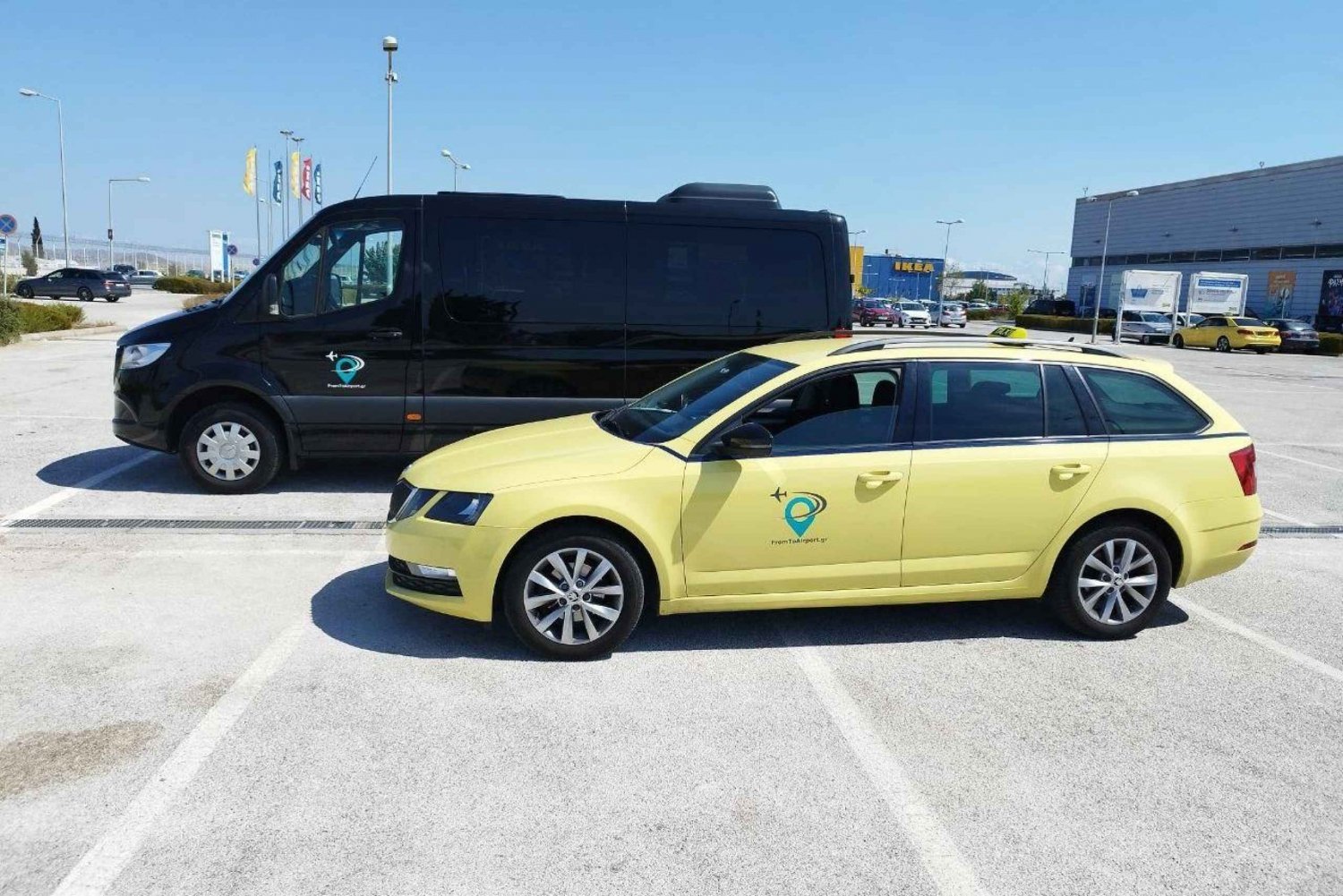 Privater Flughafentransfer vom Flughafen Athen zum Hafen Rafina