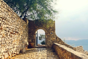 Athen: Det gamle Korinth & Nafplio Dagsudflugt med svømmetur