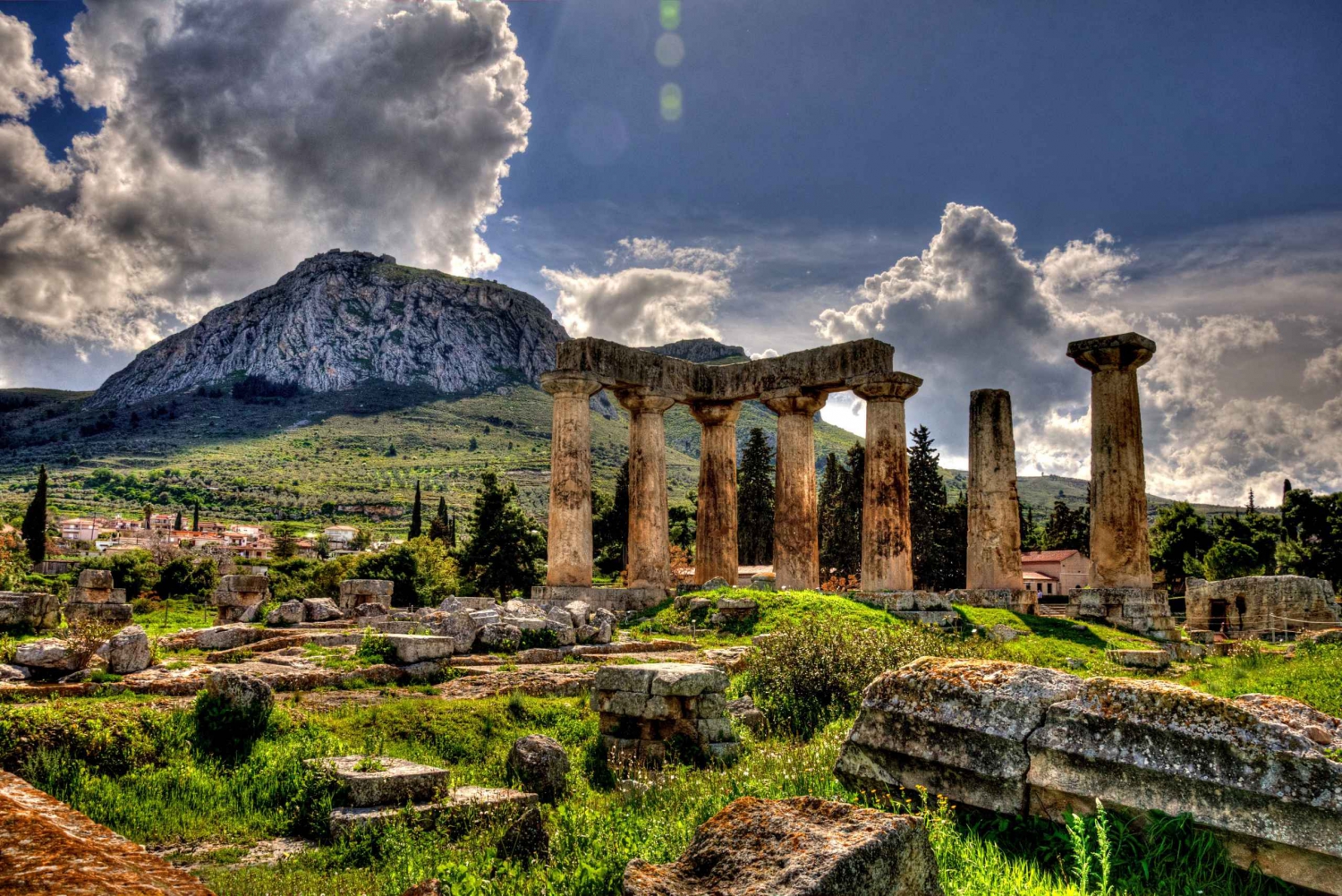 Athens: City Highlights & Corinth Private Tour with Transfer
