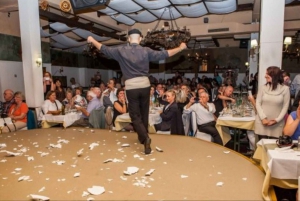 Athens: Greek Folk Dancing Show Ticket with Hotel Transfers