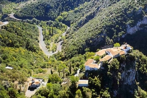 Aten: De bästa peloponnesiska byarna – privat heldagstur