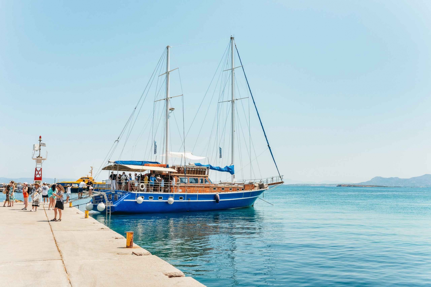 Athen: Bådtur til Agistri, Aegina med Moni svømmestop