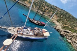 Atenas: Tour en barco a Agistri, Egina con parada para nadar en Moni