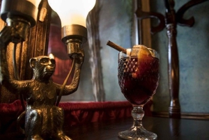 Athen bei Nacht: Sightseeing, Spirituosen und Essen