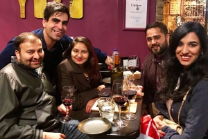 Athen bei Nacht: Sightseeing, Spirituosen und Essen