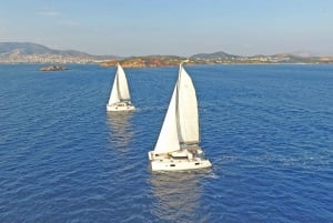 Athens Riviera: Catamaran Cruise with Meal and Drinks