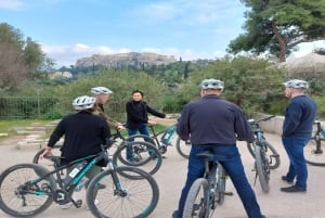 Athens: City Center and Riviera E-Bike Tour