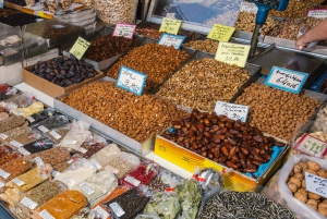 Athen: Klassisk street food-byvandring med 6 smagsprøver