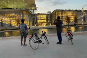 Avventura in bicicletta e nuoto sulla costa di Atene