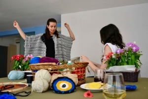 Афины: мастер-класс по плетению «злого глаза» с греческим чаем