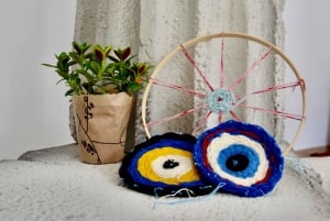 Афины: мастер-класс по плетению «злого глаза» с греческим чаем