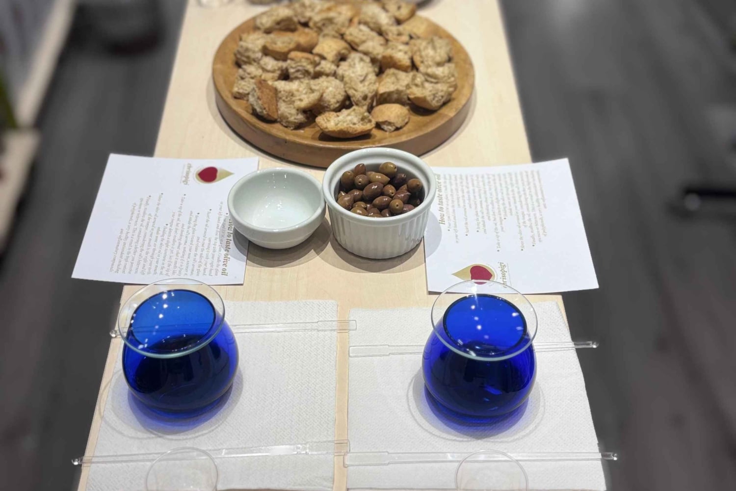 Athen: Smaksprøver av kretisk olivenolje