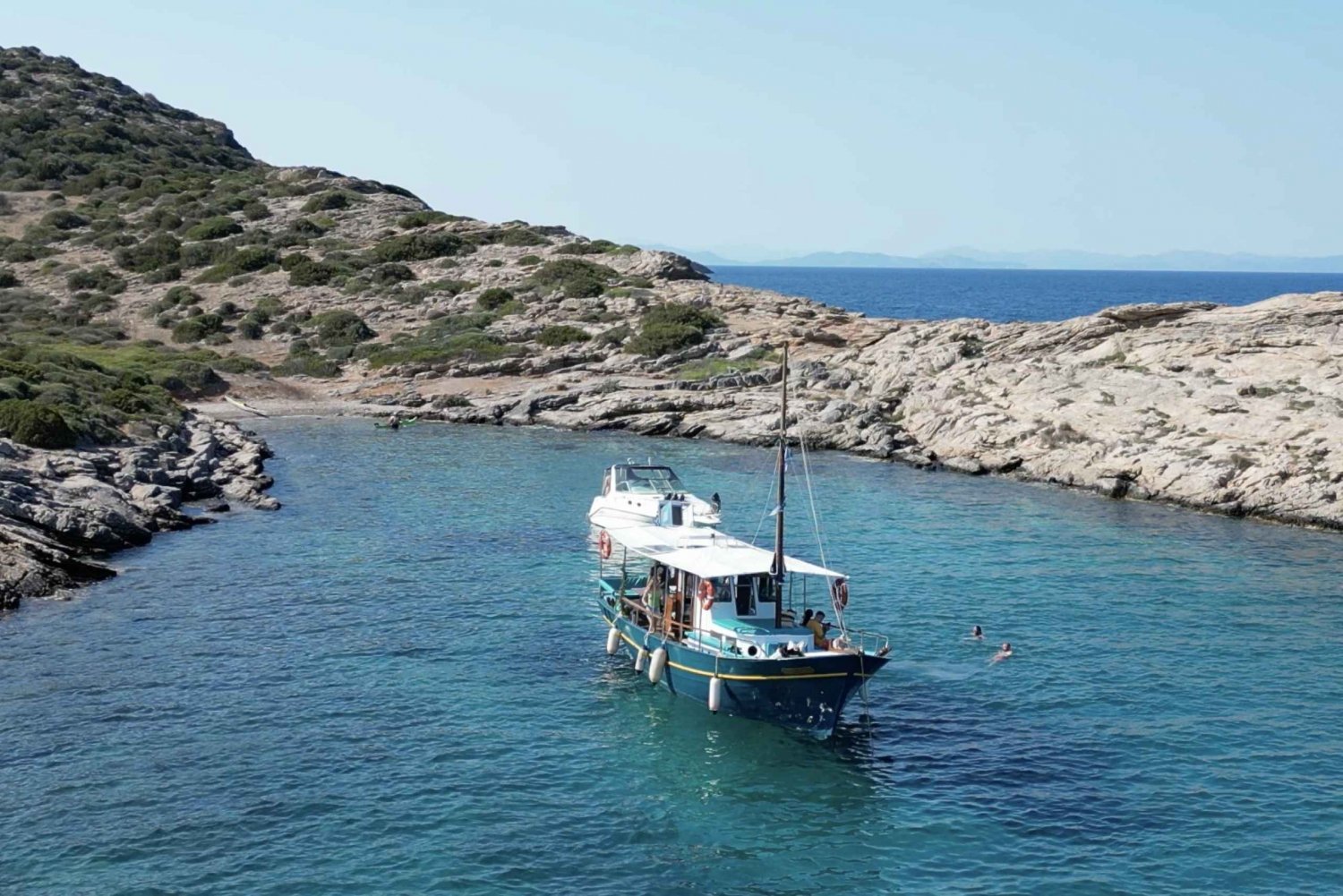 Porto Rafti: Hidden Gems Cruise with Mediterranean BBQ Lunch