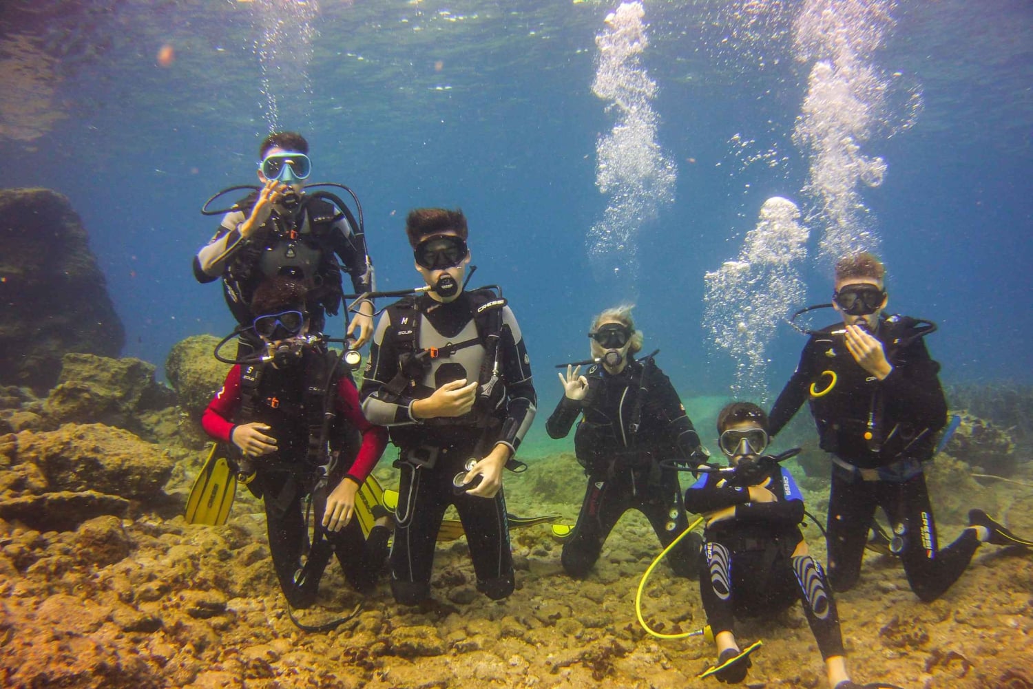 Atenas: Descubre la Experiencia de Buceo para Principiantes