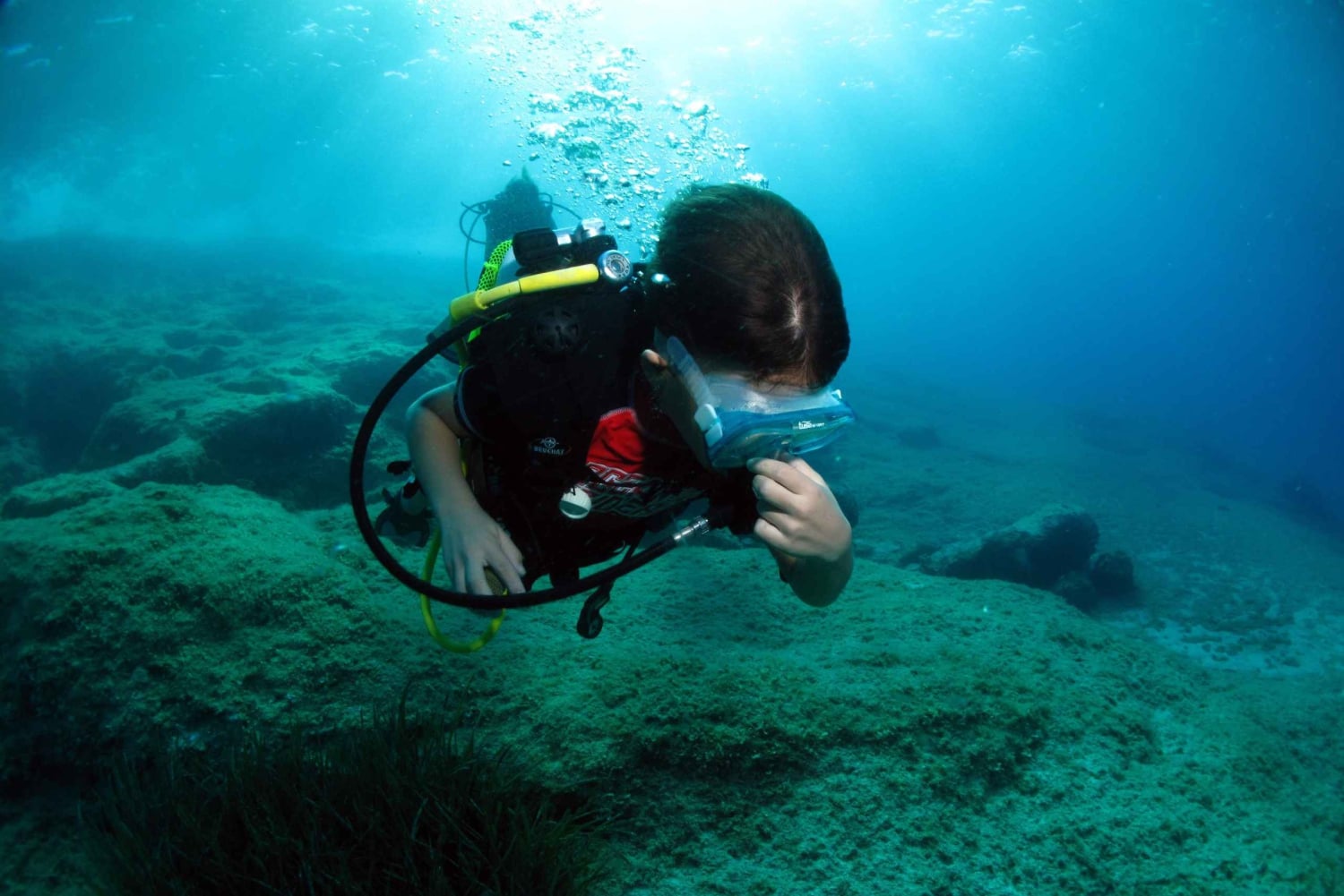 Atenas: Descubre la Experiencia de Buceo para Principiantes