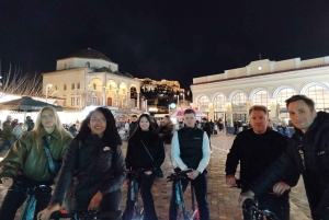 Athen: Oplev byen på en aftentur på elcykel