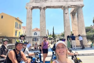 Athènes : Visite guidée des points forts de la ville en E-Scooter ou E-Bike