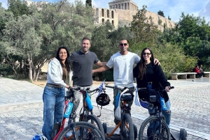 アテネ：電動自転車三輪車ツアー（ギロス＆スブラキの試食付き）