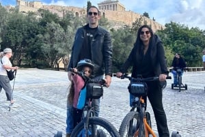 アテネ：電動自転車三輪車ツアー（ギロス＆スブラキの試食付き）