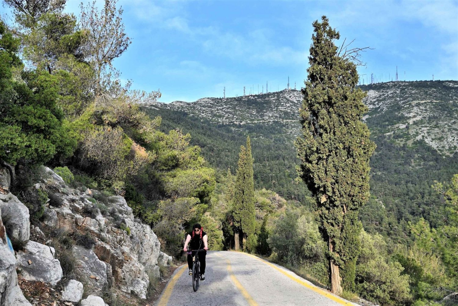 アテネ：ヒメトス山への電動自転車ツアー