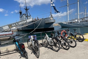 Athen: Tur langs kysten med el-sykkel og guide