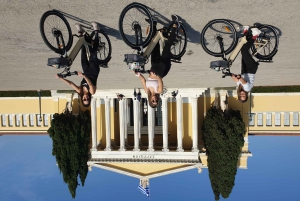 Atene: tour in bici elettrica dell'Acropoli e delle antiche rovine