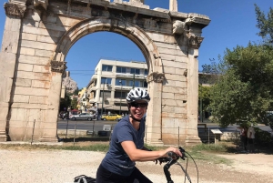Athens: Electric Bike Tour to Classic Monuments