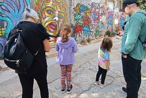 Atenas: Caça ao tesouro mitológico em família com paragens para comer