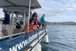 Athen: Fisketuropplevelse på en båt med sjømatmåltid