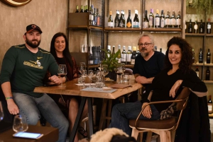 Athens: Food and Wine Tasting Tour at Night