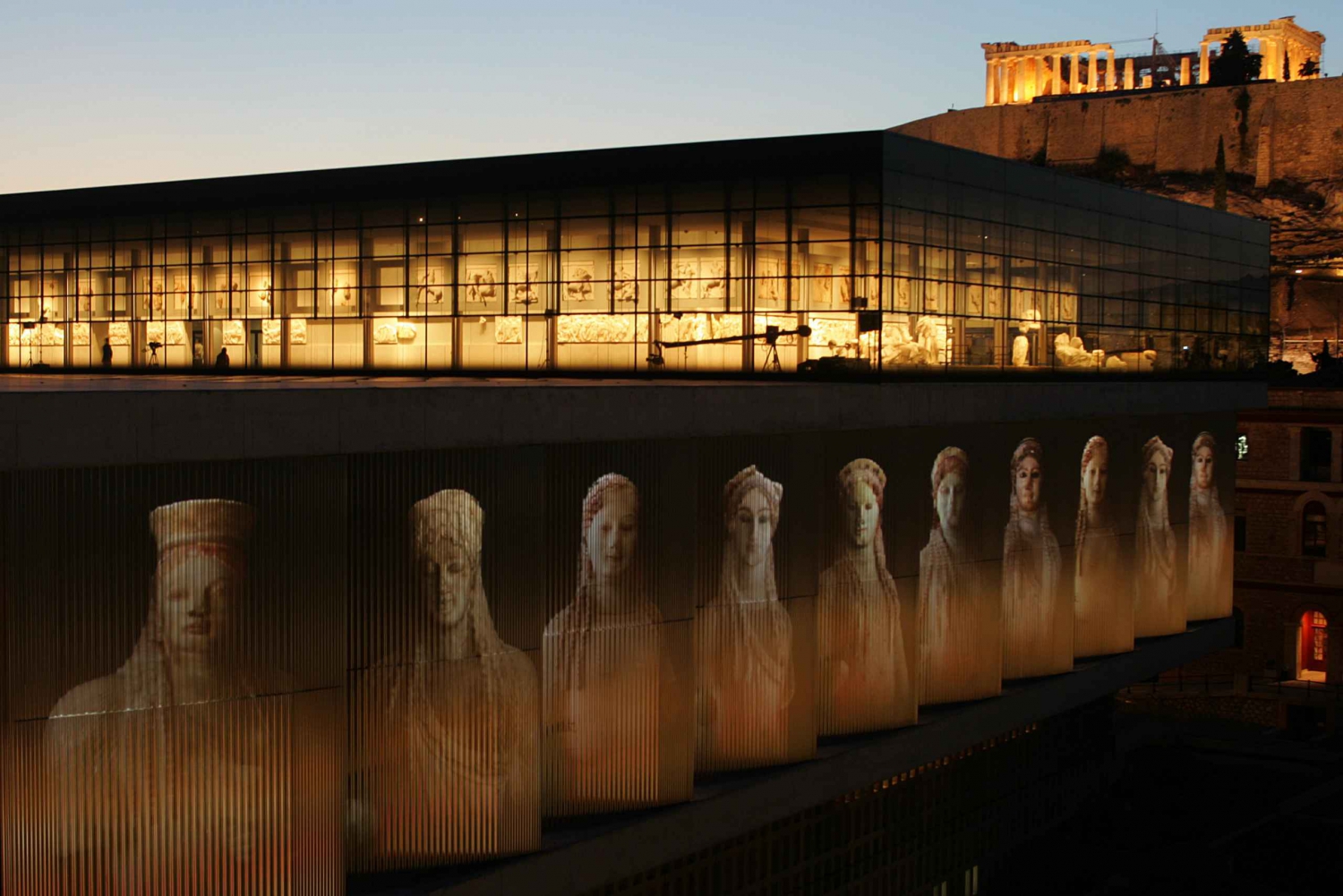 Athens: Friday Night Acropolis Museum Visit with Dinner